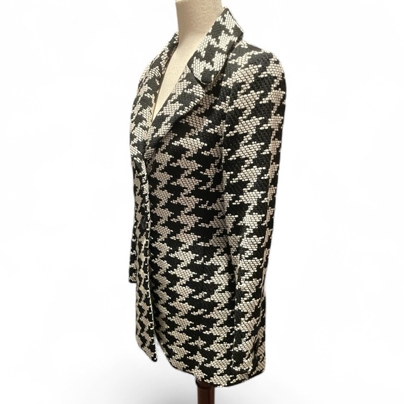 Italian Woven Wool Blend Black & Ivory Jacket HP BEST IN JACKETS & COATS - Picture 2 of 15